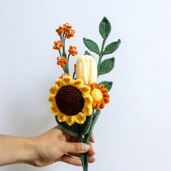 Nachhaltiger gehäkelter Blumenstrauß | gelb, Immergrün und langlebig | Sonnenblume, Frühling Sommer Strauß | Bunter Geschenkstrauß Muttertag