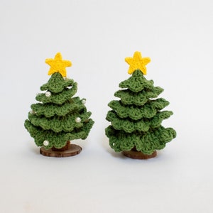 gehaakte mini-kerstboom | Duurzame gehaakte kerstboom | Wintergroen en duurzaam | Kerstboom met kerstversiering