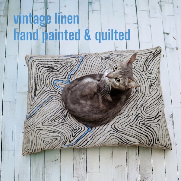 Organic Linen Pet Bed: Adorable & Eco-Conscious. Hand Painted and Quilted Cat Pillow. Give Your Feline Friend the Coziest Nap Spot!