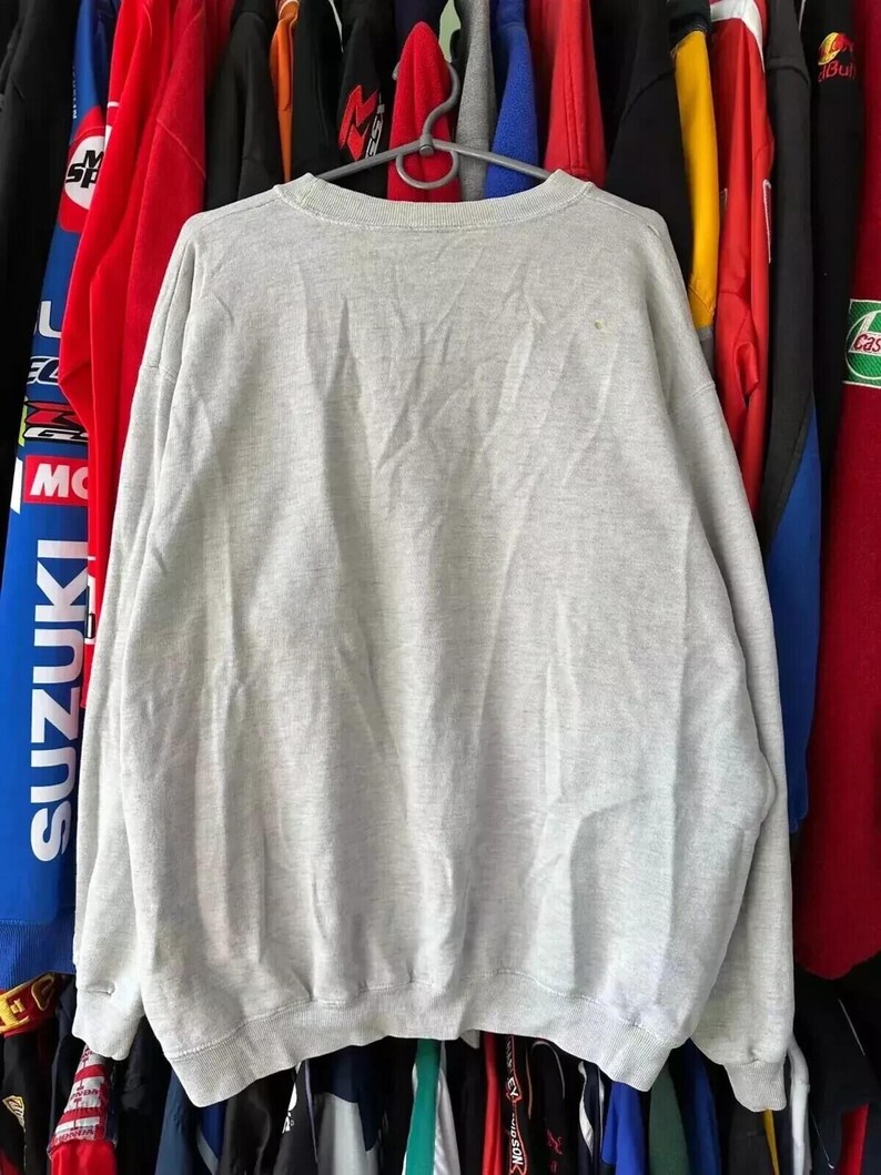 Vintage 1998 Red Bull Sauber Petronas Jean Alesi F1 Racing Sweatshirt, Size L image 2