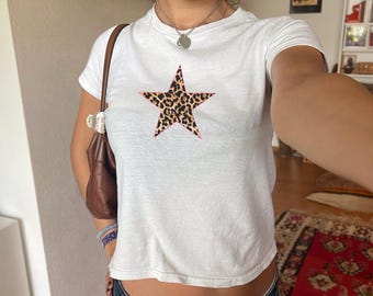 Leopard Stern Baby Tee: Y2K Grafik T-Shirt