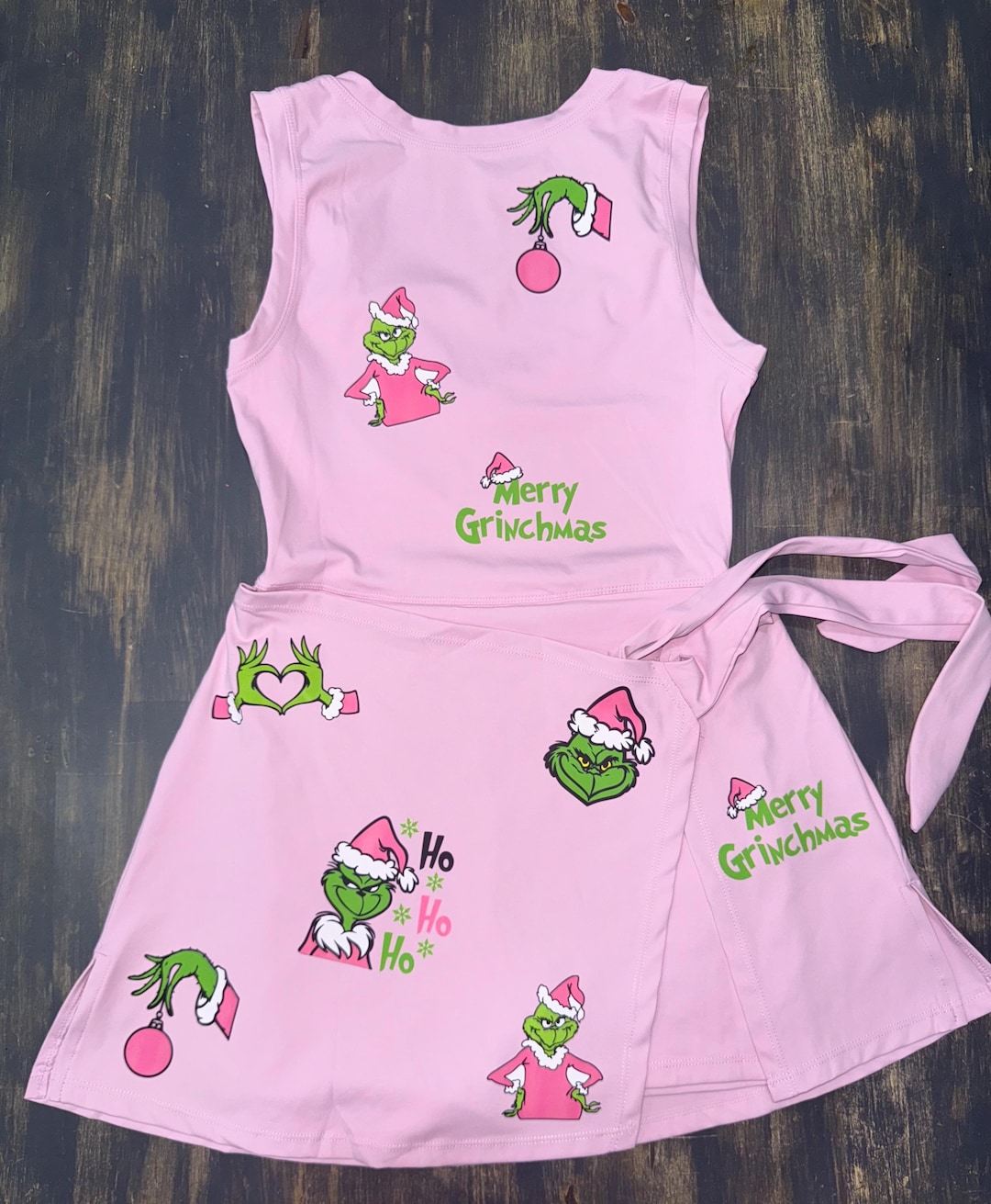 Grinch Athletic Dress, Grinchmas outfit, Universal Studios