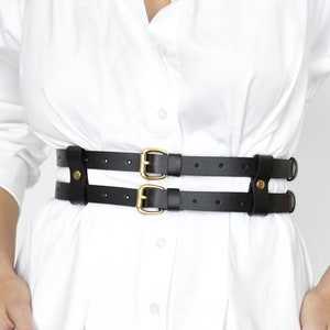 REAL Leather (NOT Synthetic / PU / Vegan) Belt / Black With Gold Buckles