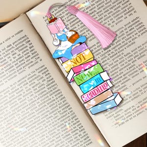 Belle Princess Hologram Bookmark, Beauty And The Beast Book Marker, Mrs Pott And Chip Not Now I&#39;m Reading Bookmark, Disney Reading Book Gift