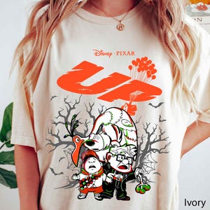 Vintage Pixar Up Movie Carl Russell Dug Kevin Halloween T-shirt, Spooky Disney Group Characters Tee, Disneyland Halloween Family Trip 2025