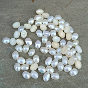 Natural Fresh Water Stunning White Pearl oval cabochon, Charming White Pearl Calibrated Oval, White Oval Pearl Beads, Ivory Oval Pearl Beads