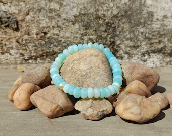 Bracciale elasticizzato con perline opale blu peruviano, bracciale estensibile opale da 7-8 mm, bracciale elasticizzato opale blu, gioielli opale blu artigianali, regalo