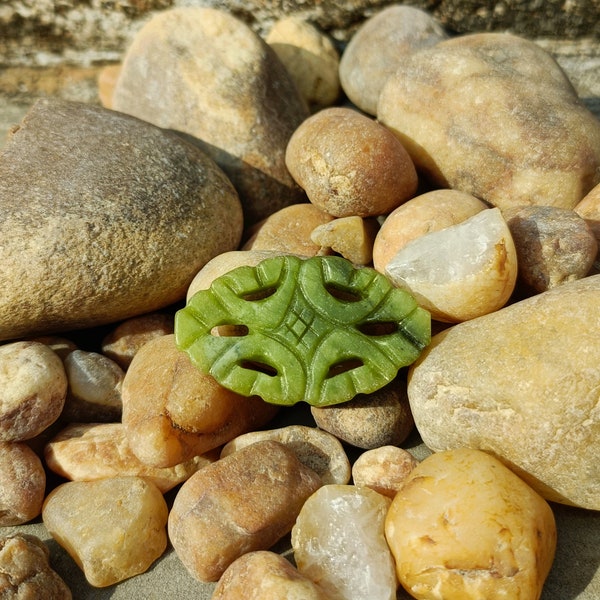 Pietra preziosa Vesuvianite naturale, Forma fantasia Vasonite di qualità AAA, Vesuvianite liscia, Vasonite per la creazione di gioielli Pietra, Pendente Vasonite, Regalo