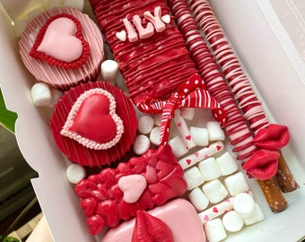 Valentine's Day Chocolate Gift Box, Cakepops, Oreos, Rice Krispy Treats, Cakesicles, Red Pink, Gift for Girlfriend, Wife, Mom, Sister