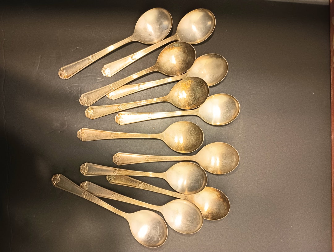 Vintage WM. ROGERS CO. Silverplate Soup Spoon Set Etsy