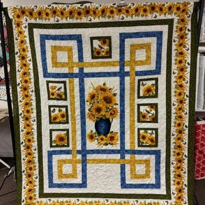 Sunflowers quilted throw