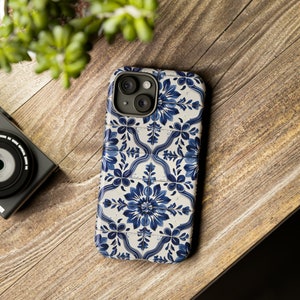 Portuguese Tile Azulejo Phone Case: Blue & White Pattern Hard Cover