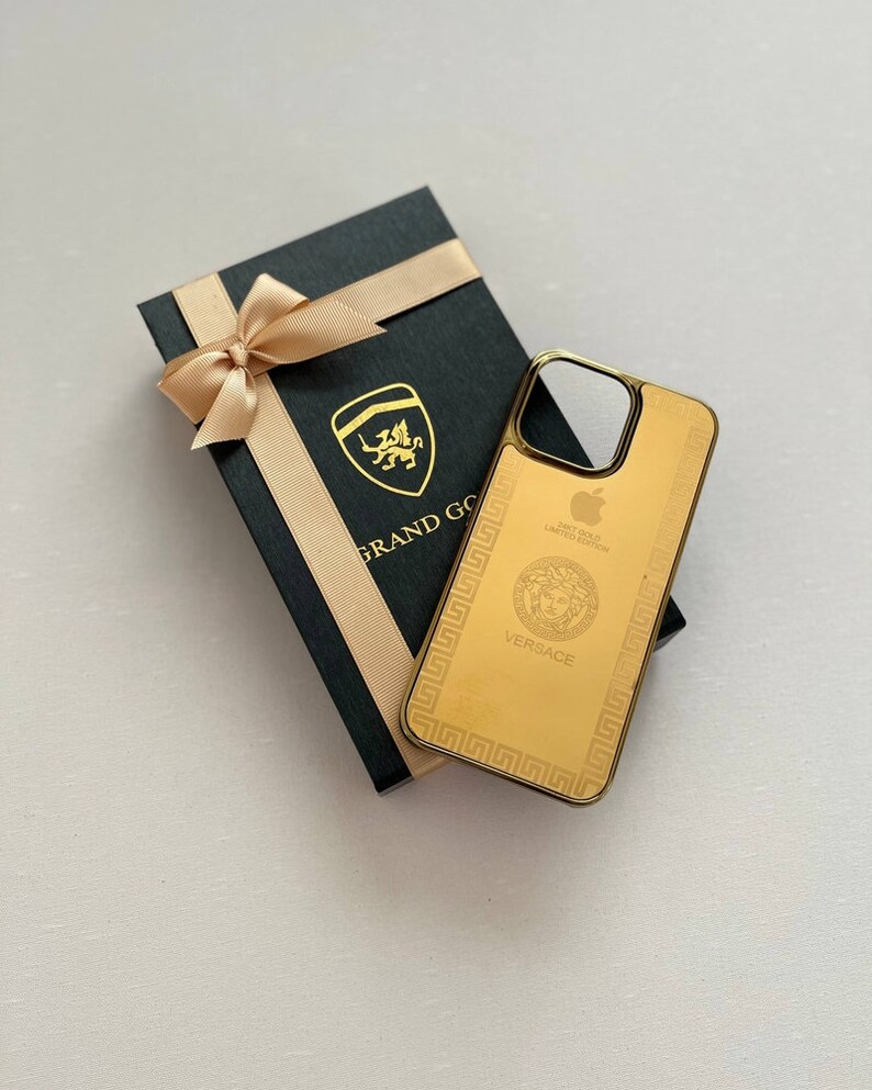 Real 24K Gold iPhone 15 Pro & 15 Pro Max Cases / Customizable Gold