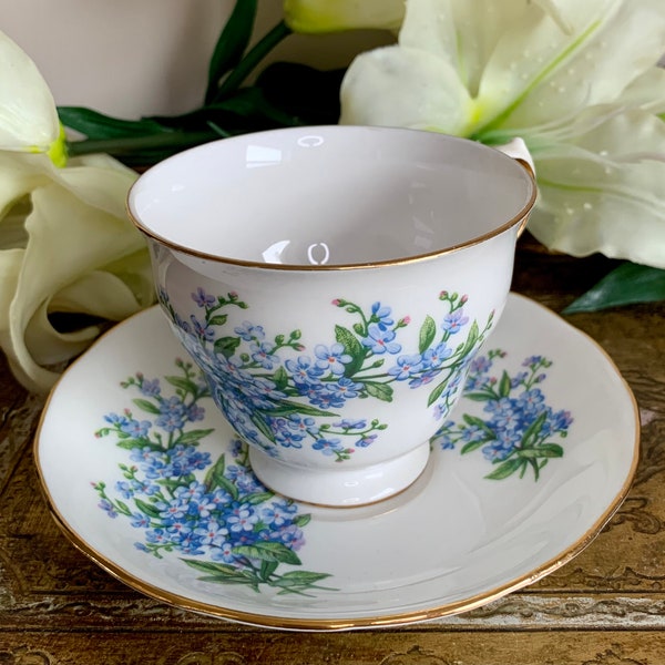 vintage Queen Anne by Ridgway tasse à thé et soucoupe en porcelaine osseuse '' ne m'oublie pas ''