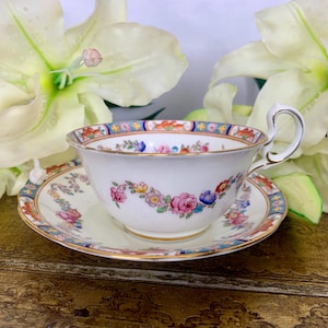 Antique Aynsley A793 Tasse à thé et soucoupe