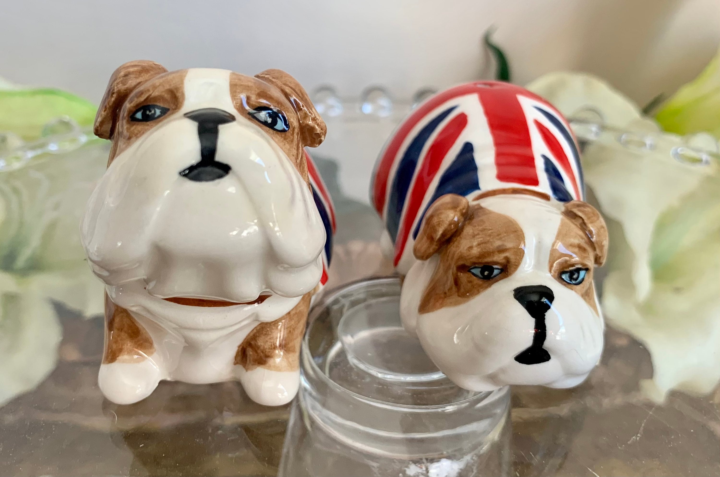 Vintage Union Jack British Flag Bulldog Salt and Pepper Shakers Etsy