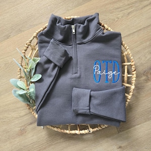 Sudadera con cremallera de un cuarto para terapia ocupacional para hombre o mujer, regalo de graduación para COTA u OT, camiseta personalizada para oficina de terapia o equipo de terapia