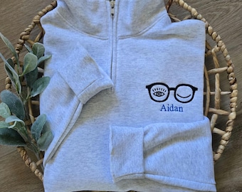 Sweat-shirt zippé sur un quart d'optométriste, pull ophtalmologiste personnalisé avec lunettes, cadeau pour assistant visuel, vêtements de travail pour ophtalmologiste, étudiant en optométrie