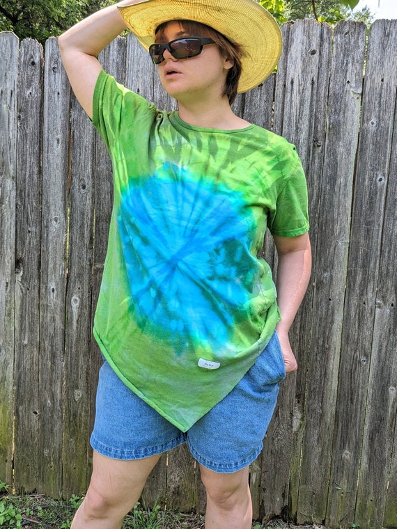 tie dye shirt costume