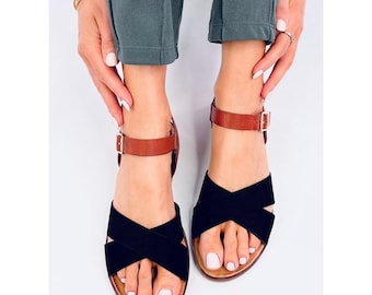 Black Crossover Sandals, Adjustable Ankle Strap, Soft Sole, Woman Flat Open Toes Sandals, Ladies Low Heel Durable Sole Sandals