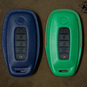 Funda de cuero artesanal para llave de coche Nissan Rogue Pathfinder, funda para llave de coche Nissan Kicks 2025-2026, llavero de cuero, regalo para coche nuevo.
