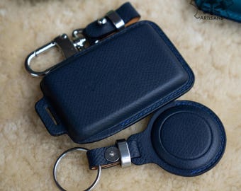 Personalize Volvo EX30 Leather Key Fob Case Cover, Volvo Remote and Airtag Cover EX90 Electric Keyless Fob Custom Colors Leather Wrist Strap