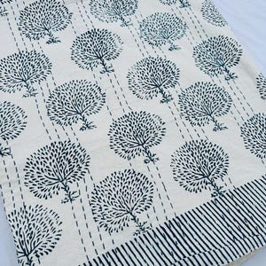 Artisanal Kantha Quilt Blanket, Boho Indian Cotton Bedspread, Hand-Stitched Quilt, Queen Size Bedding, Unique Vintage Quilt, Soft Cozy Gift