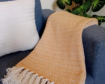 Soft Cotton Throw Blanket with Tassels, Boho Sofa Decor (127cmX 152cm)
