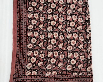 Handgemachte Baumwolldecke: Handblockdruck, Quastendekor