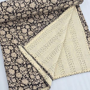 Jade Floral Homemade Kantha Quilt Cream flowers Design Handmade Kantha Quilted Bedding Bedspread Handblock Print Throw Blanket made by hand