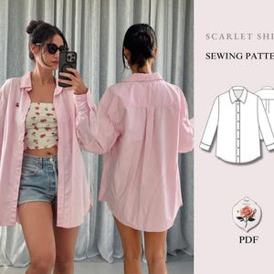 Könnte beinhalten: Ein hellrosa Hemd mit Knopfleiste, langen Ärmeln und Kragen, dargestellt von vorne und hinten. Das Bild enthält den Text SCARLET SHIRT SEWING PATTERN und PDF sowie eine technische Strichzeichnung des Hemdes und ein kleines Rosensymbol.
