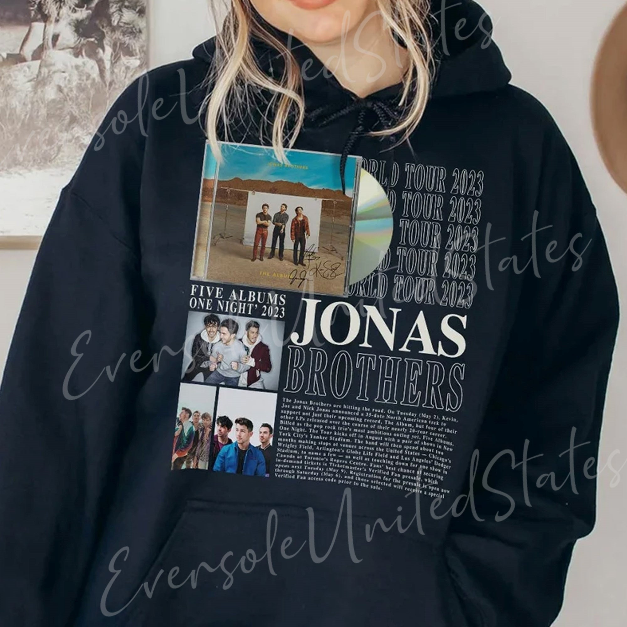 Discover Camiseta Jonas Brothers Five Albums One Night Jonas Brothers 2023 North America Tour para Hombre Mujer