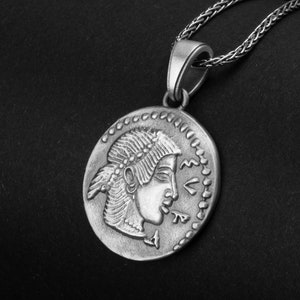 Silver Coin Pendant, Vintage Coin, Replica Coin, Old Coin, Collectible Piece, Unique Accessory, Coin Lover Gift, Metal Art