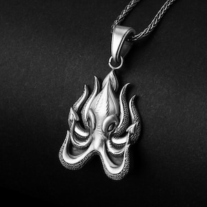 Cthulhu Necklace, Lovecraft Jewelry, Silver Cthulhu, H.P. Lovecraft, Horror Pendant, Gothic Style, Gift for Fans, Mythos Accessory