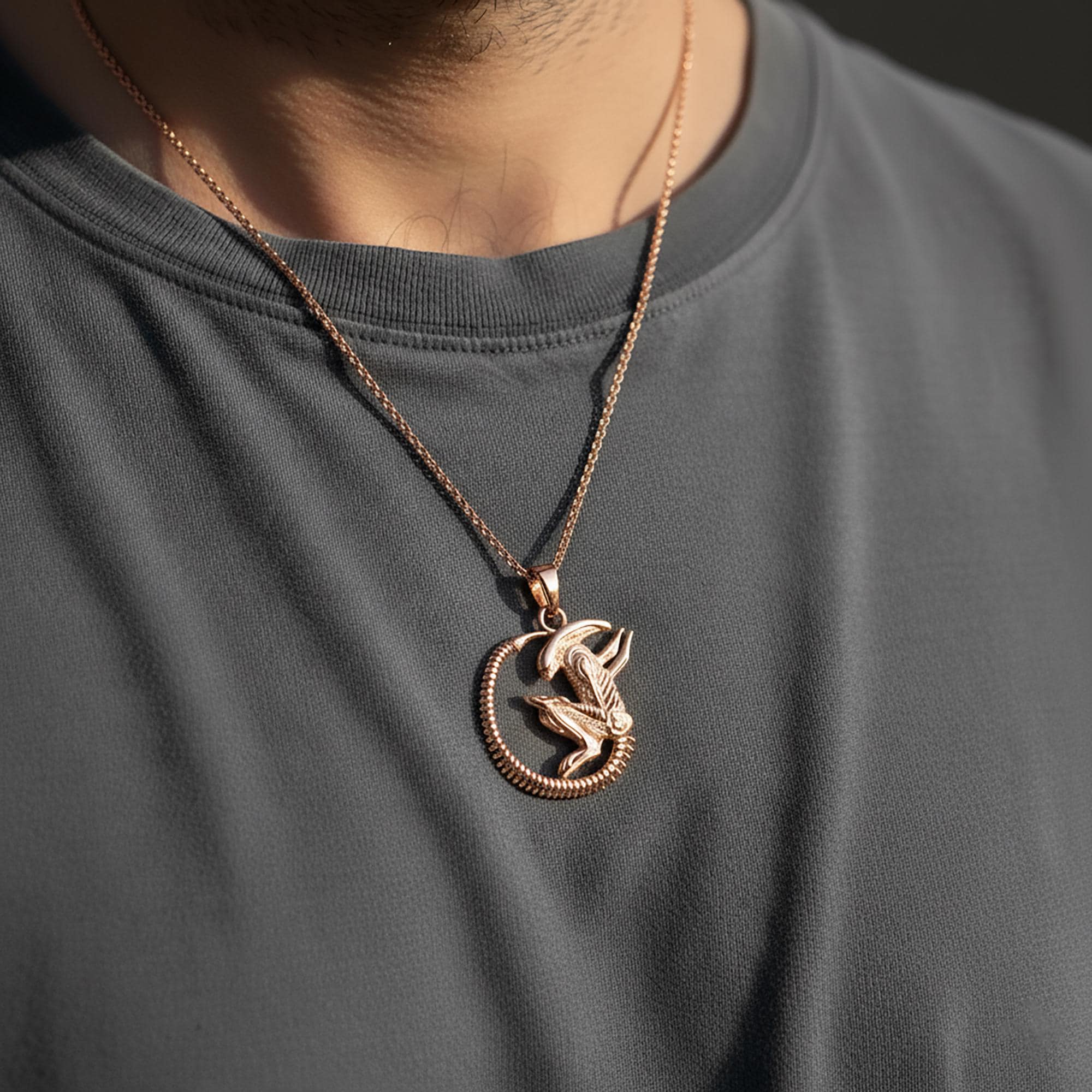 Alien Necklace, Xenomorph Pendant, Sci-fi Jewelry, Extraterrestrial ...