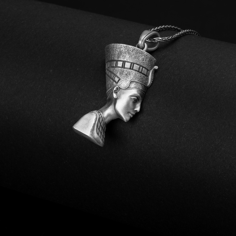 Nefertiti Pendant, Egyptian Jewelry, Silver Nefertiti, Ancient Egypt, Queen Necklace, Historical Charm, Powerful Woman image 1