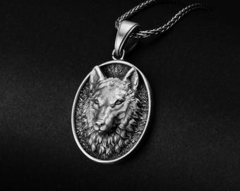 Lobo Calmo, Pingente de Lobo, Colar Celta, Acessório Viking, Presente Masculino, Lobo Solitário, Presente Personalizado, Pingente Nórdico, Animal Espiritual