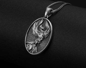 Colar de Fênix, Pingente de Pássaro de Fogo, Pingente Oval, Presente Personalizado, Pássaro Mítico, Símbolo de Renascimento, Gravura Personalizada
