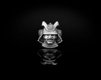 Samurai Ring, Sterlingsilber, japanischer Krieger, Bushido Schmuck, Kampfkunst, einzigartiges Design, kulturelles Symbol, Krieger Ring, Japan inspiriert