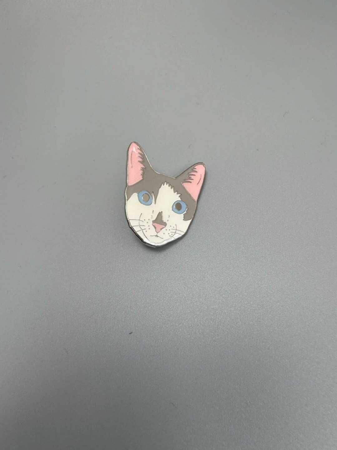 Cute Cat Enamel Pin - Blue Eyed Cat Pin - FIP Warrior Charity - Etsy