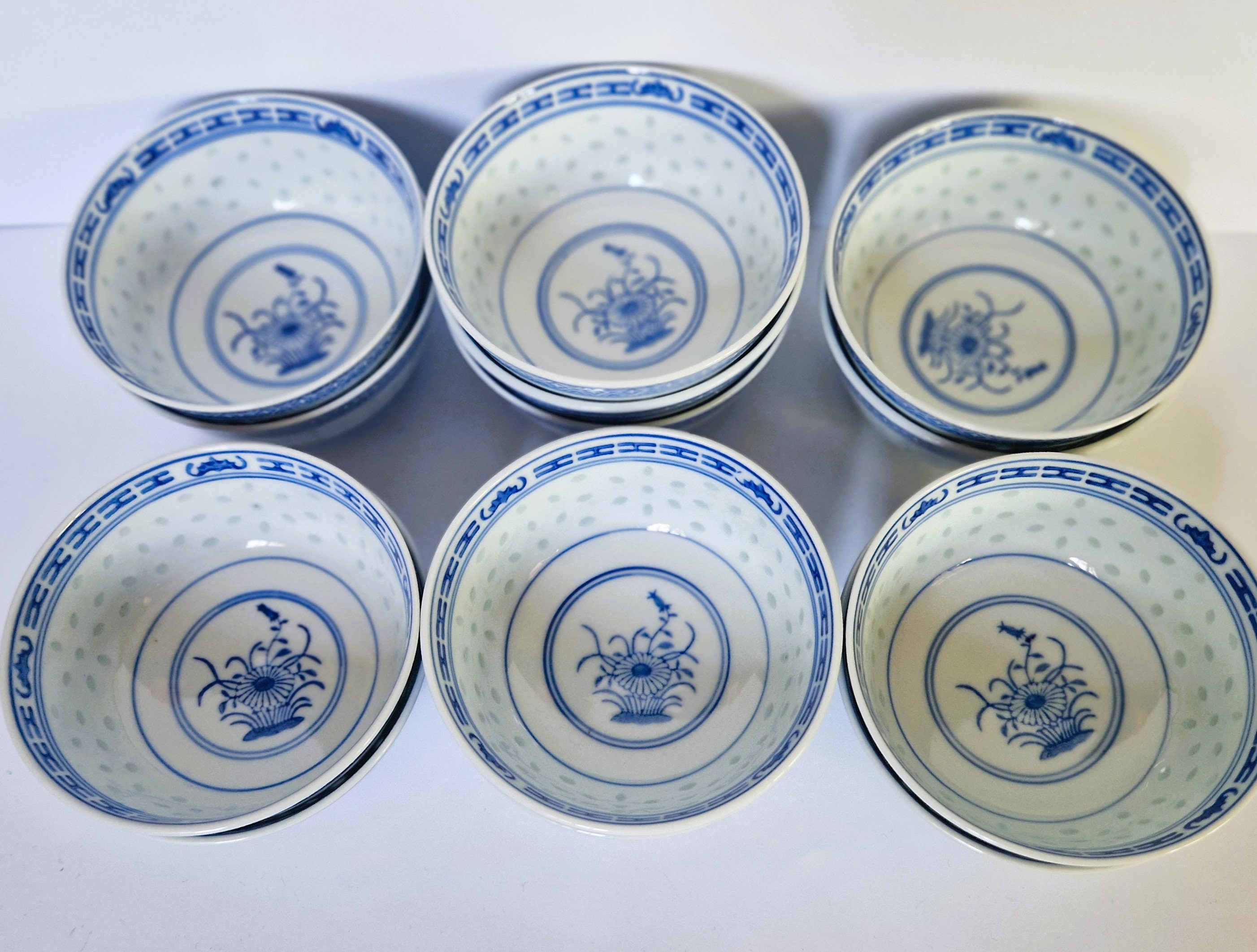 ヴィンテージ景徳鎮米粒磁器ボウル：菊花模様、8個セット - Etsy 日本