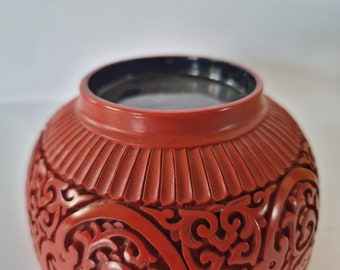 ヴィンテージ中国辰砂漆鉢、手彫り赤漆皿、1960年代アジア装飾品