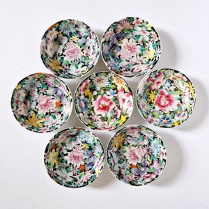 7x Chinese mille fleur porcelain bowls Republic period porcelain plates, Vintage handpainted plate, Chinese antique porcelain