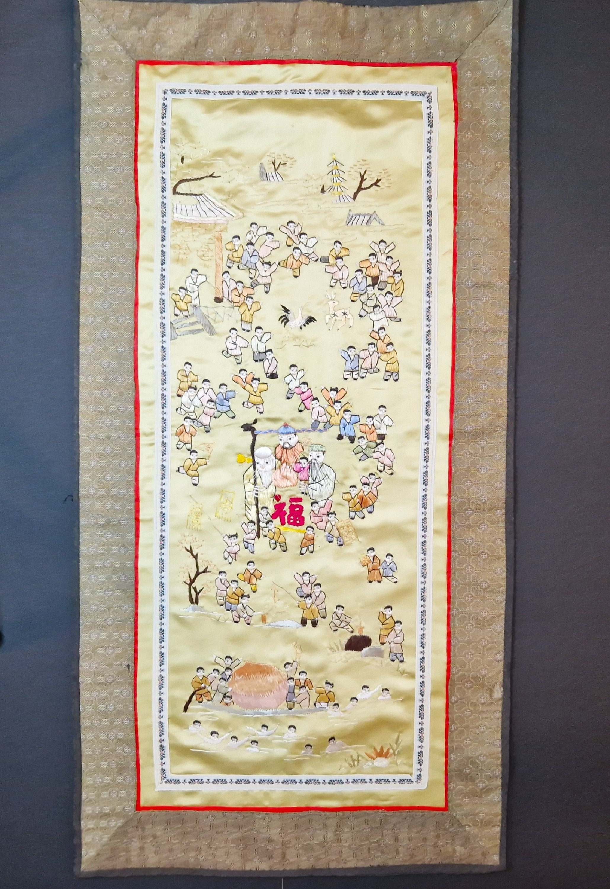 ヴィンテージ中国シルク刺繍パネル、百人組タペストリー、風水