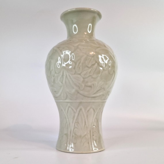 韓国製 陶磁器(青磁) 花瓶 美品 】金鐘浩作・山仙 青磁花瓶 陶器製