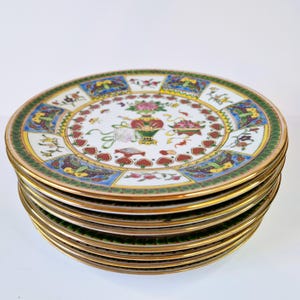 Vintage Rose Medallion Porcelain Plates: Hand-Painted Famille Rose, Set of 8