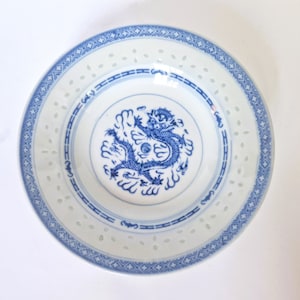 9xヴィンテージ中国ドラゴンライスグレインスーププレート：青白磁