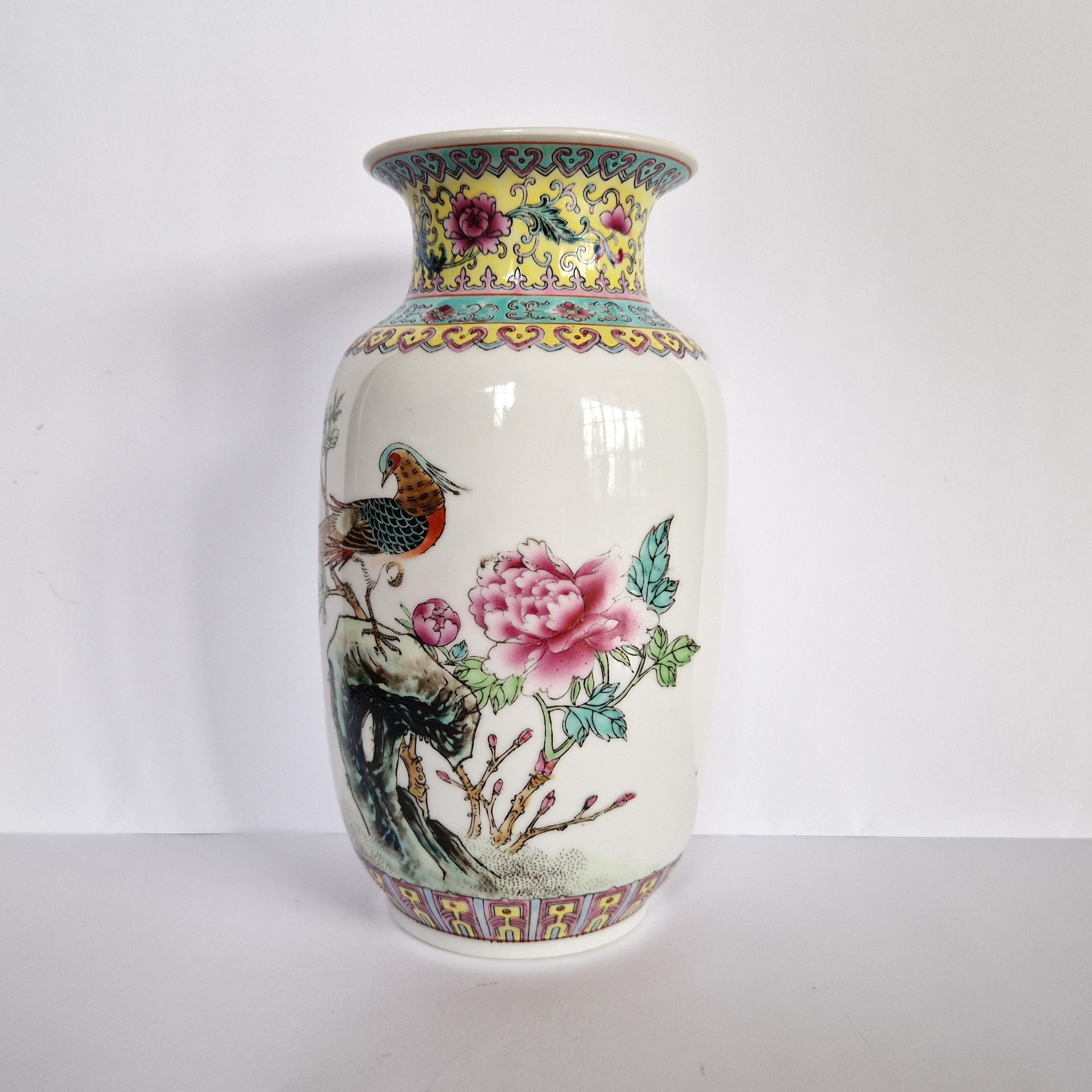 ヴィンテージ中国製磁器花瓶：手描きの鳥と花、10インチ - Etsy 日本