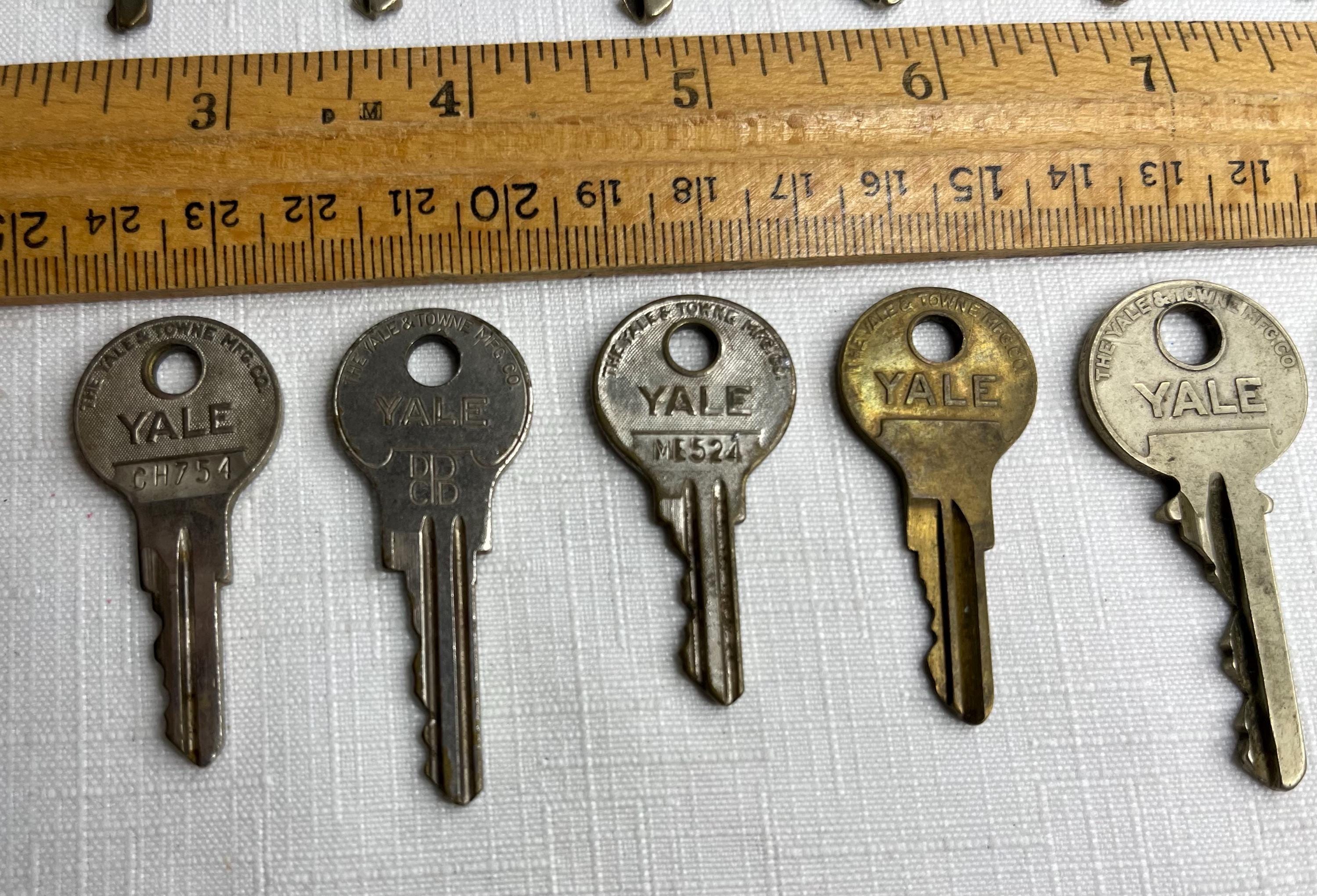 Vintage Lot of (18) Yale Keys, Yale & Towne Mfg. Co, Security, Stamford ...