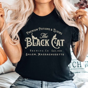 Halloween Shirt •  Salem Black Cat Vintage Shirt • Witchy Women Shirt • Halloween Gift Ideas • Cat Lovers Tee • Cat Person Gift
